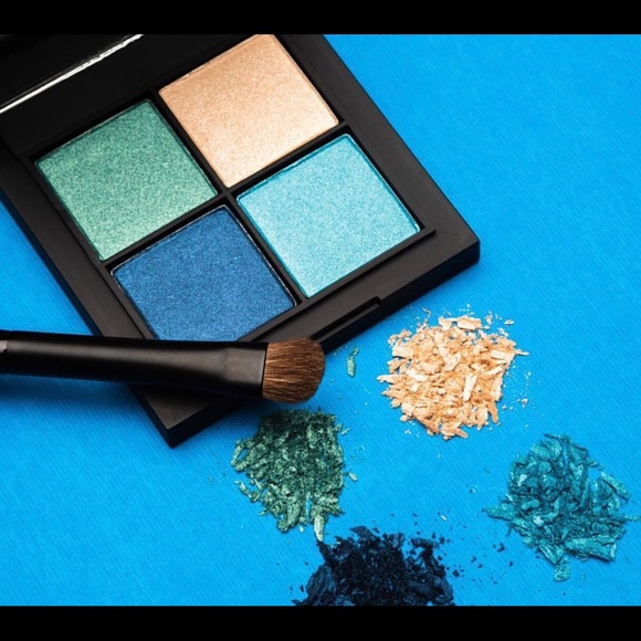 Jay Manuel Beauty - Picture 2 of 4